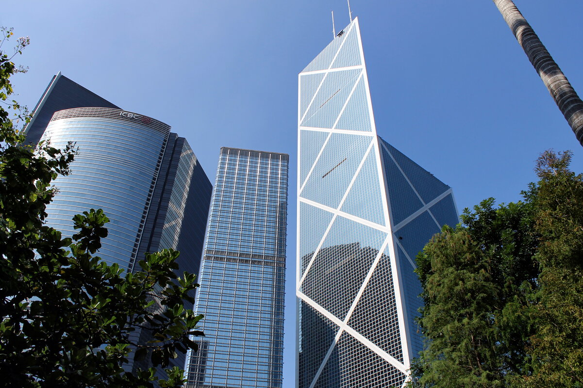 Банки Гонконга - Elias 69