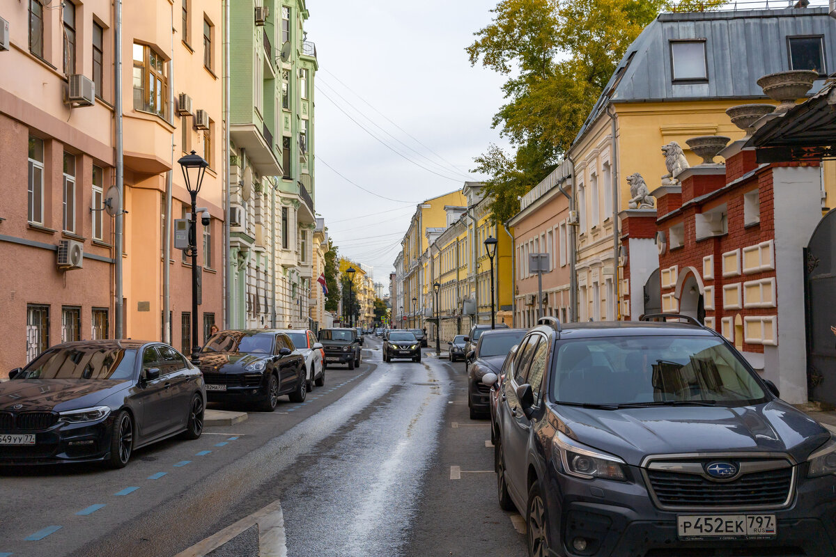 Улицы, дороги, автомобили... - Олег Дорошенко