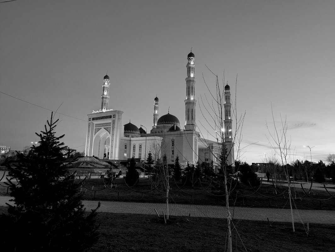 Ночной город - Андрей Хлопонин Ночной город - Андрей Хлопонин