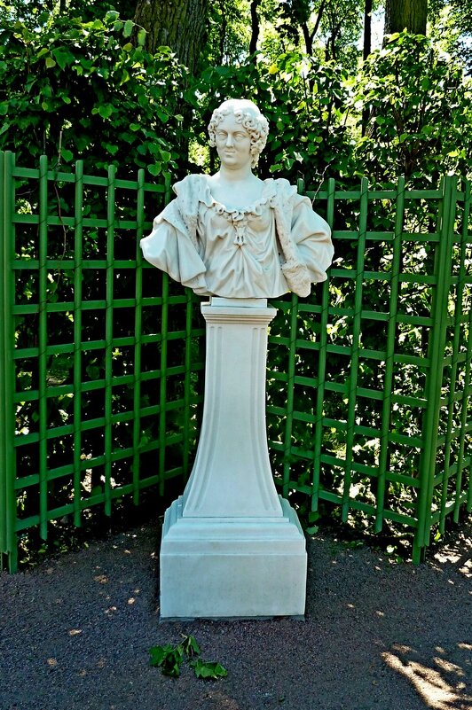 ЛЕТНИЙ САД. - Виктор Осипчук