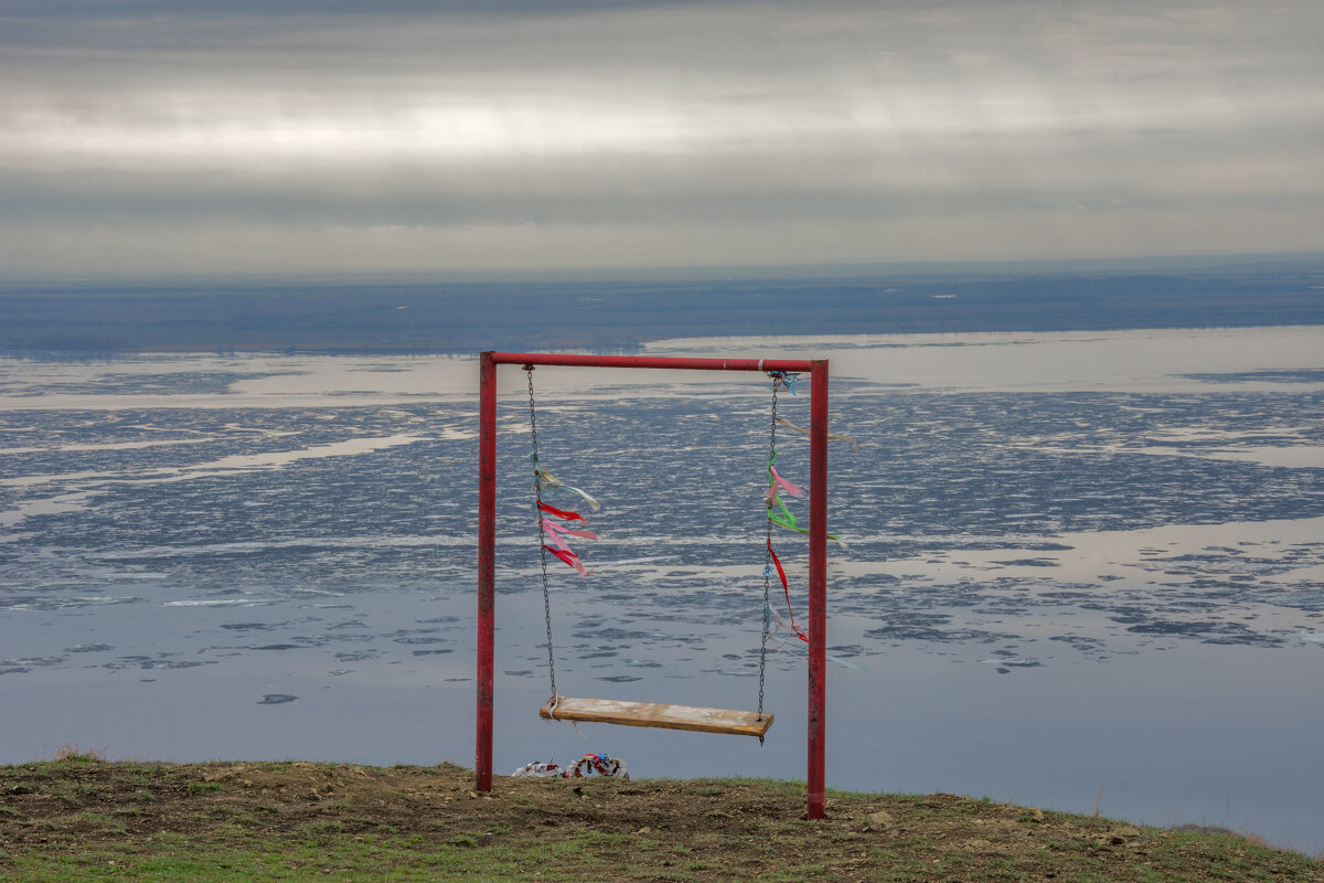 Весенняя Волга - Наталья Димова Весенняя Волга - Наталья Димова