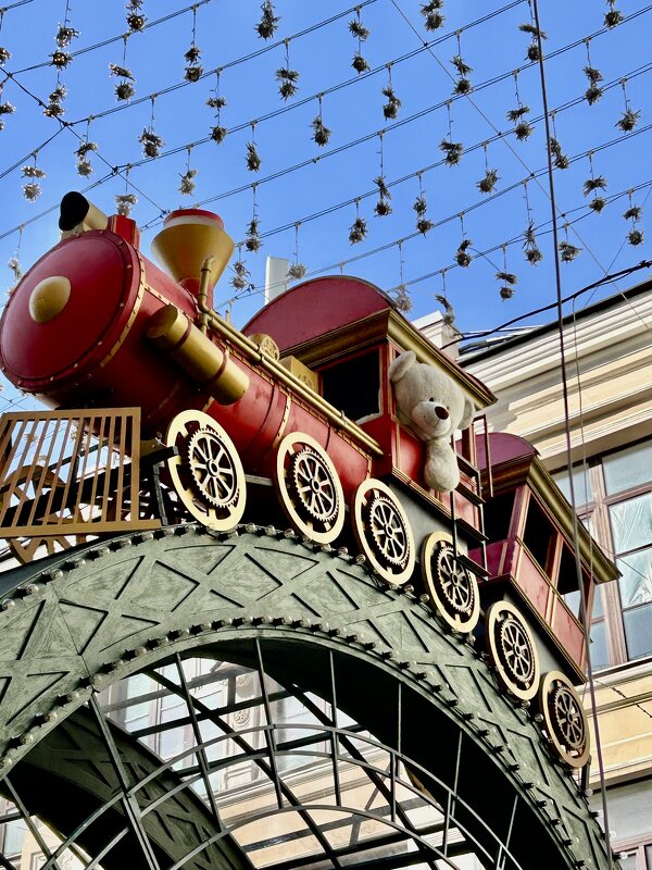 Еще застала новогодние декорации - Натали Еще застала новогодние декорации - Натали