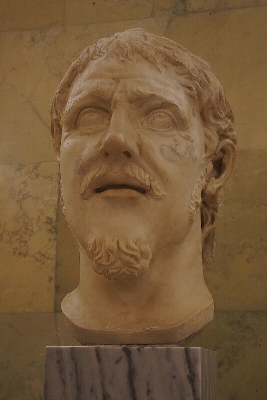 Голова варвара / конец II века - zavitok * Голова варвара / конец II века - zavitok *