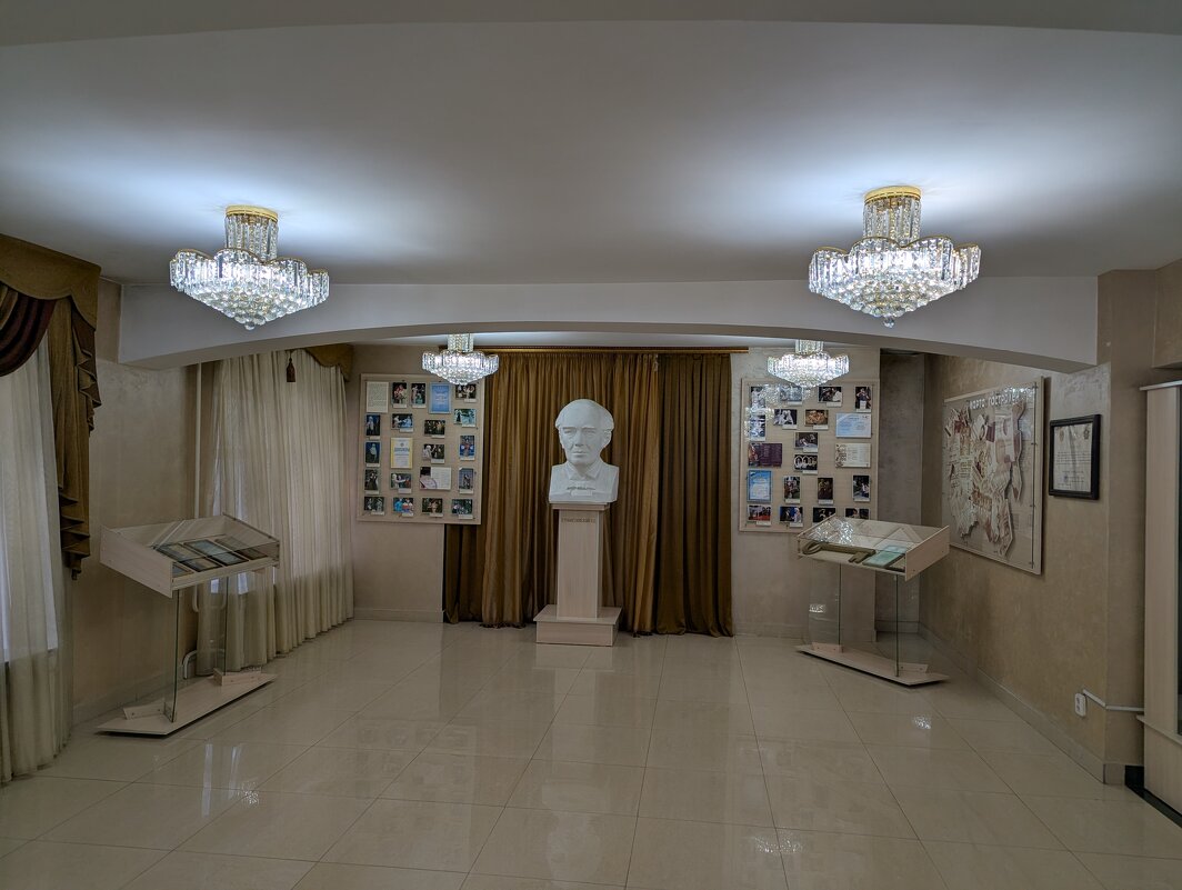 Театр - Андрей Хлопонин Театр - Андрей Хлопонин