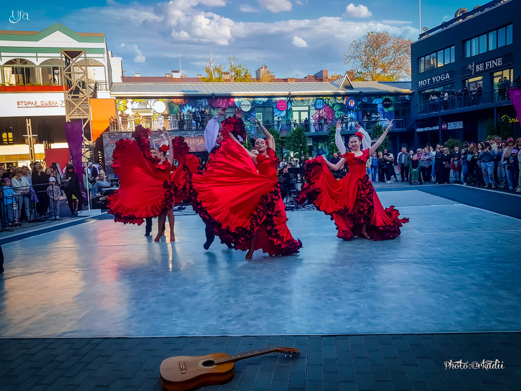 АРТ КВАДРАТ - arkadii 