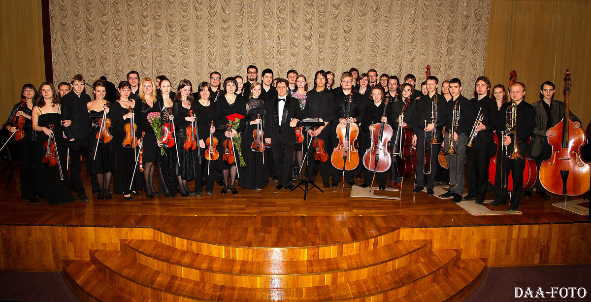 Московский Симфонический Шнитке-Оркестр. - Александр Дмитриев