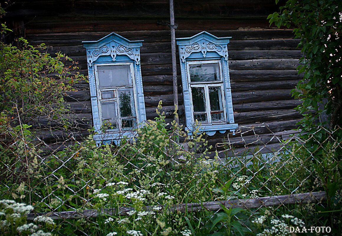 "СТАРЫЕ ОКНА." - Александр Дмитриев