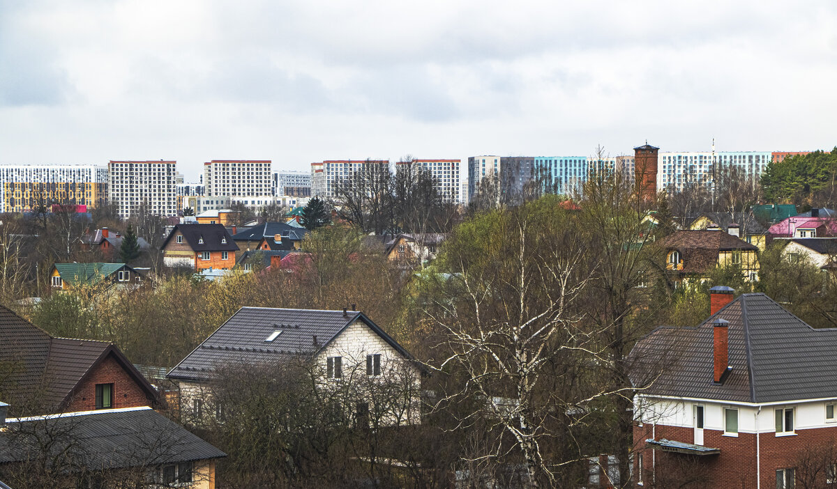 Зеленеют окрестности. - Петр Беляков Зеленеют окрестности. - Петр Беляков