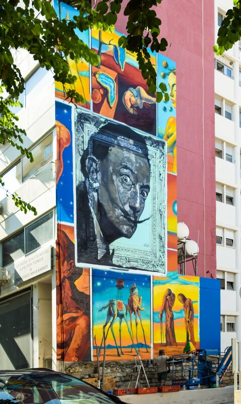 Мурал "Сальвадор Дали" - Олег 