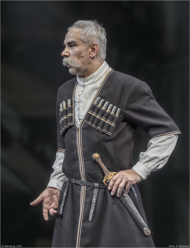 Актёр Дмитрий Гирев в роли Вано Пантиашвили (князь). - Александр Максимов