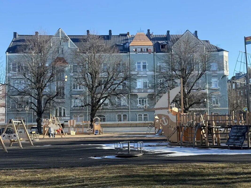 Выборг. Здание на ул. Вишнёвой - Ирэн Выборг. Здание на ул. Вишнёвой - Ирэн