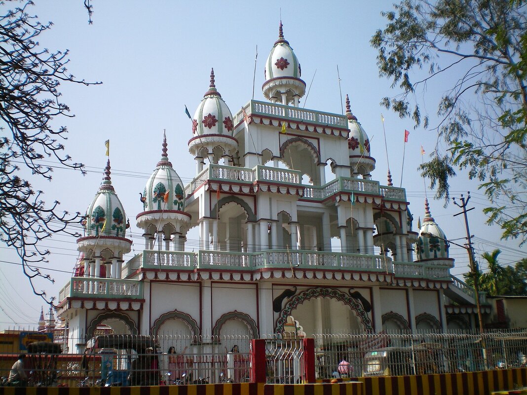 Храм Джаганнатха, Агартала, Индия. - unix (Илья Утропов) Храм Джаганнатха, Агартала, Индия. - unix (Илья Утропов)