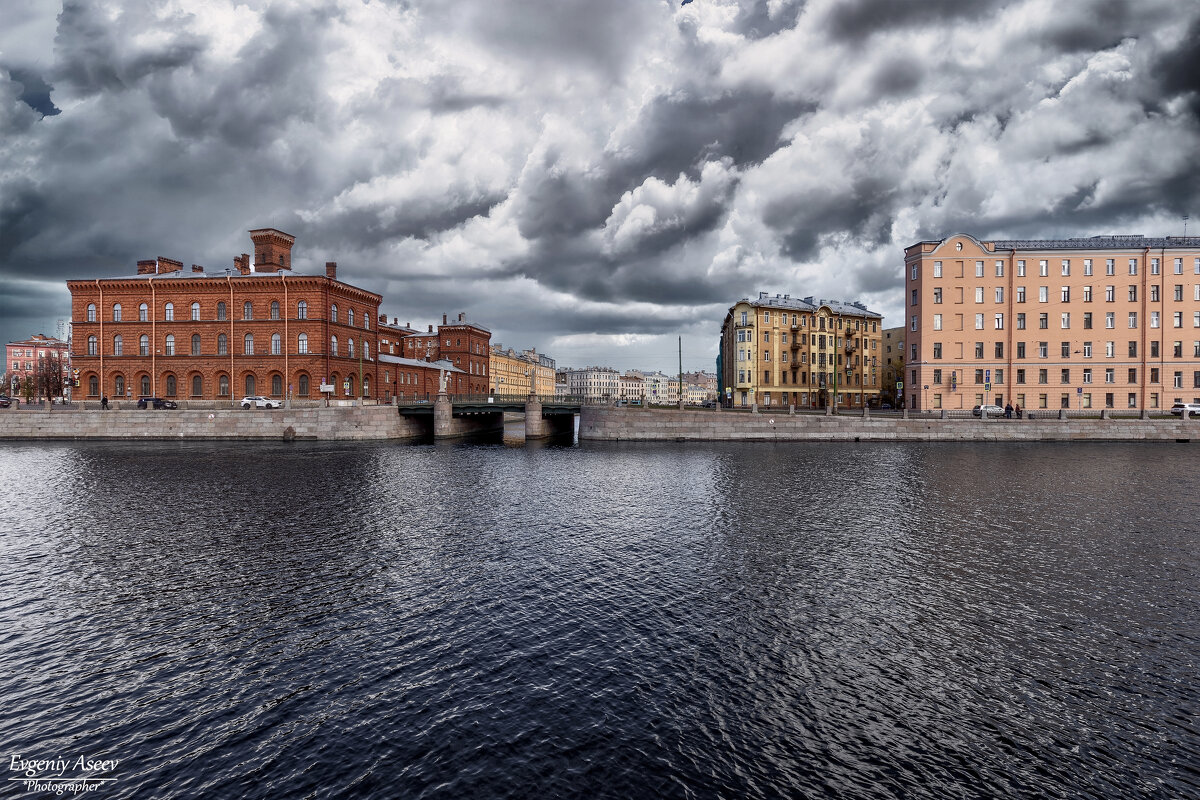 На Фонтанке-реке - Евгений На Фонтанке-реке - Евгений
