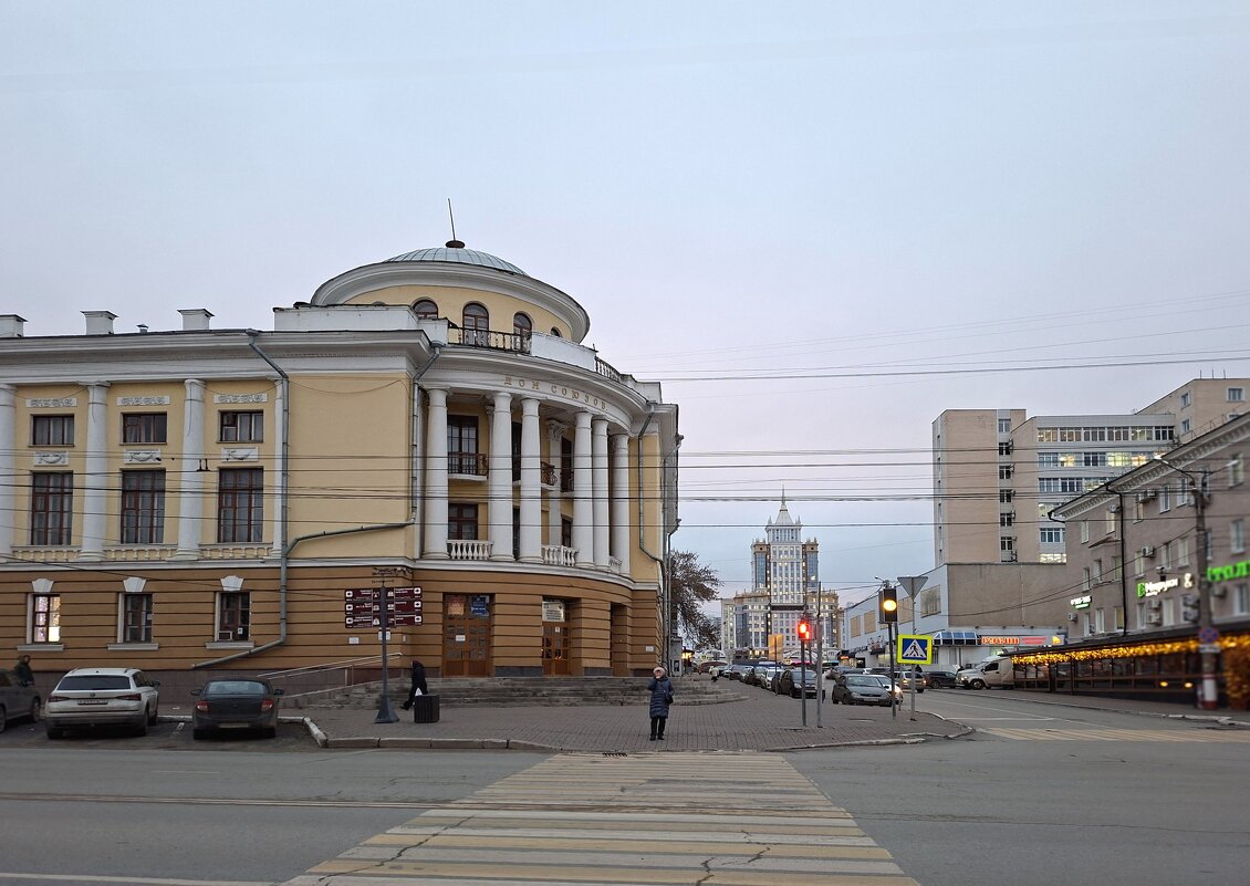 Дом Союзов сегодня. Саранск. - ИРЭН@ .