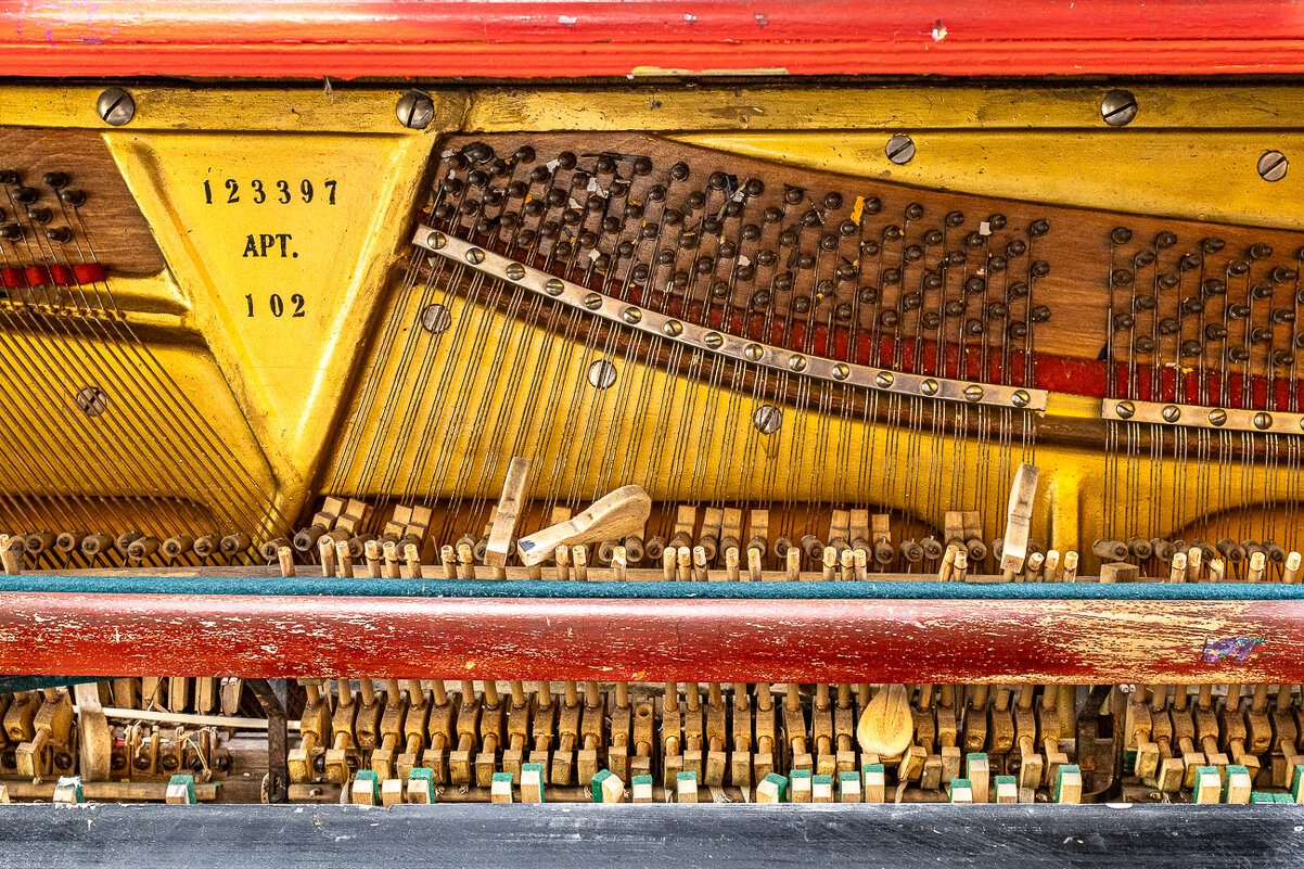 Фортепиано - Александр Бродский