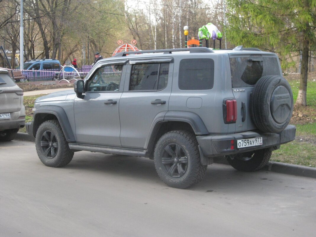 Tank 300 - Дмитрий Никитин Tank 300 - Дмитрий Никитин