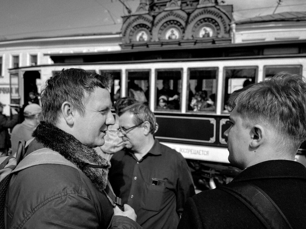 *** - Сергей Золотавин