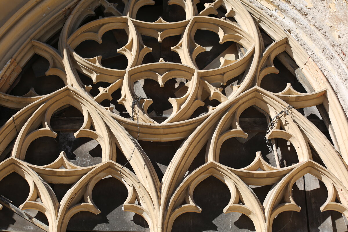 Готическая решетка - Танзиля Завьялова Готическая решетка - Танзиля Завьялова