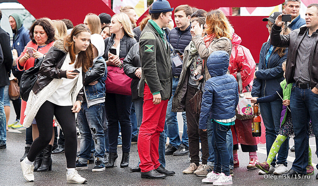 разноцветная публика - Олег Лукьянов разноцветная публика - Олег Лукьянов