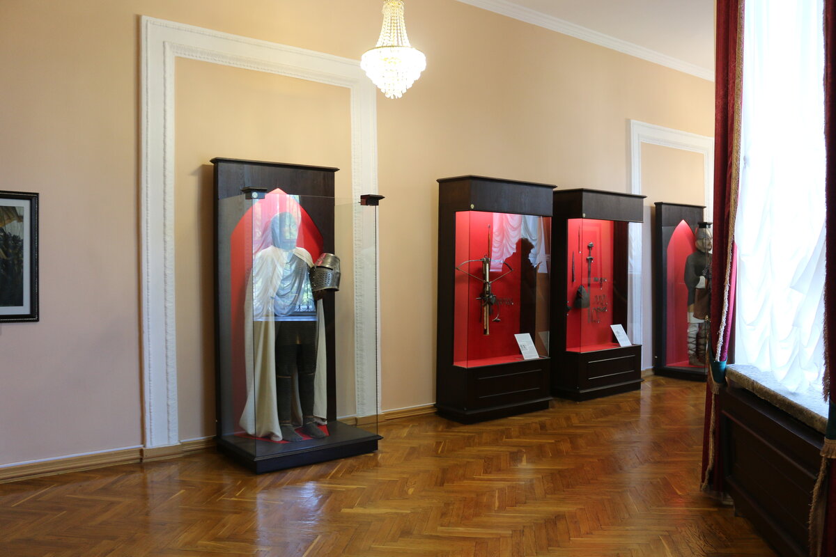 По залам Нового замка - Ольга 