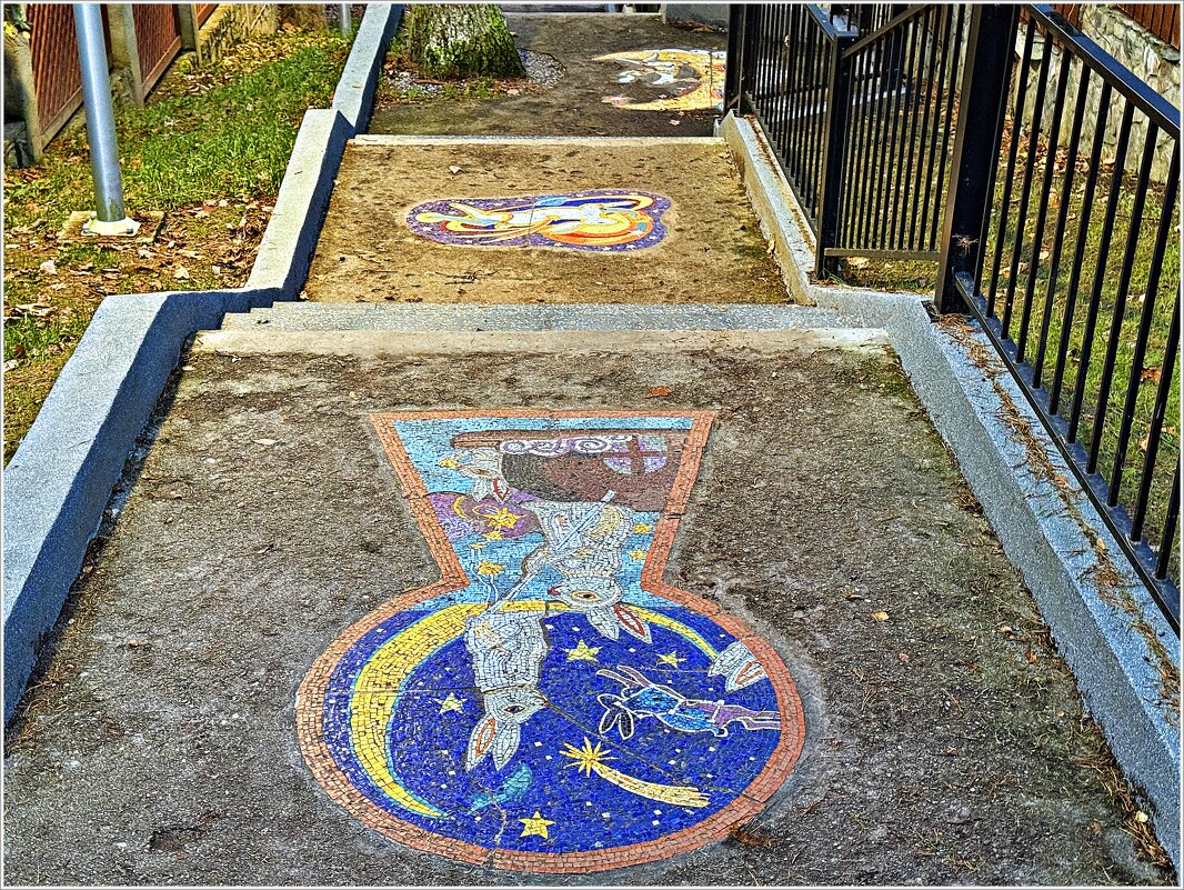 Мозаика на ступеньках. - Валерия Комова