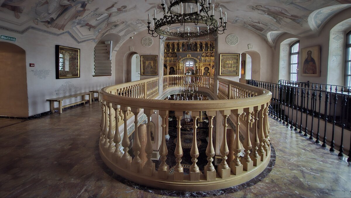 В церкви священномученика Антипы на Колымажном дворе - ИРЭН@ .