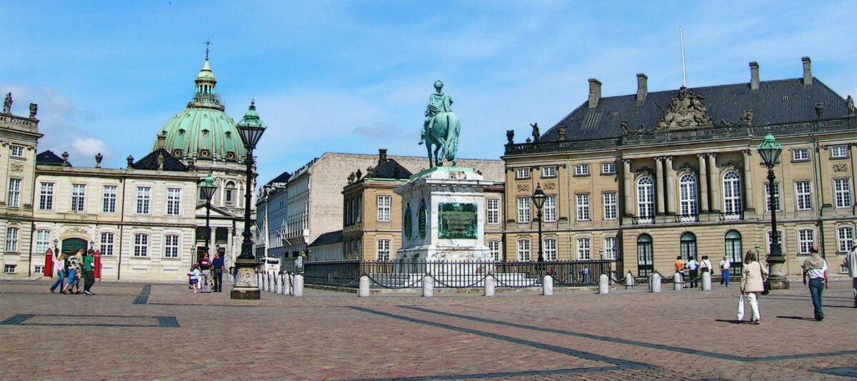 Амалиенборг - Анастасия Смирнова