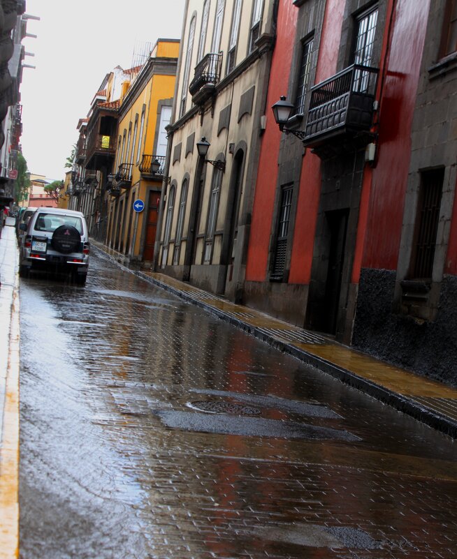 Дождливые улицы Лас-Пальмаса - Savayr 