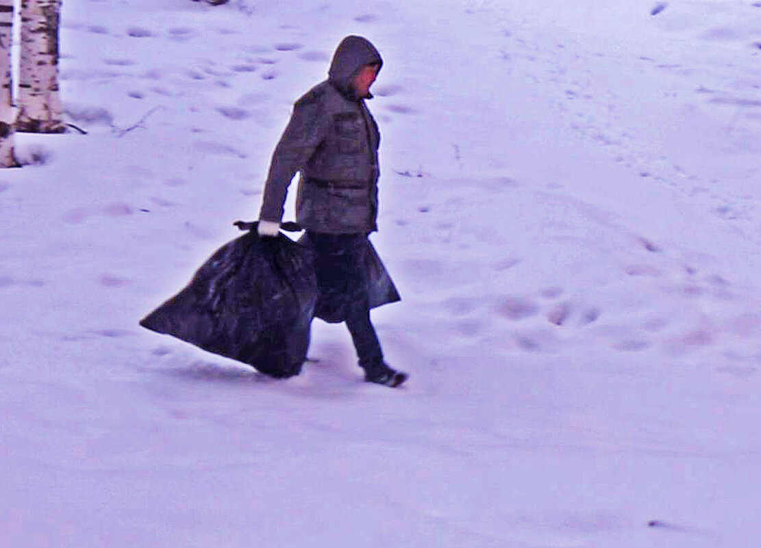 Апрель...Утренняя уборка в непогоду! - Владимир 