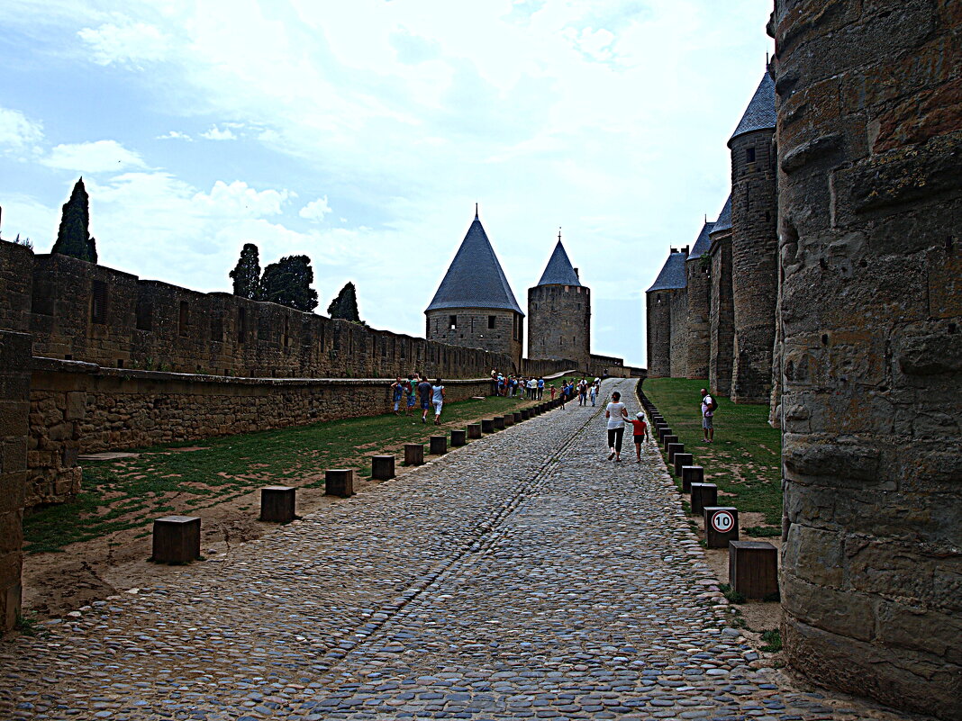 Франция. Крепость Каркассон. - Владимир Драгунский