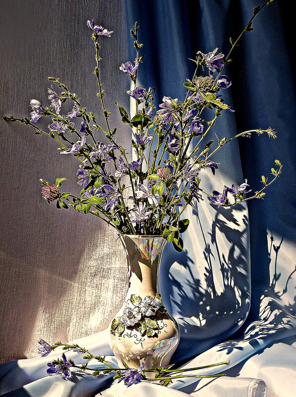 Цветочная композиция - Владимир Кроливец