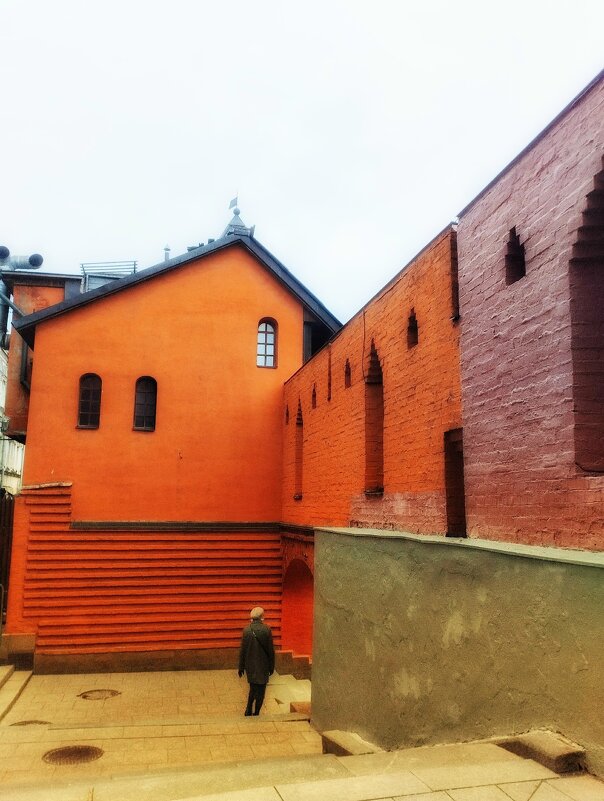 здание - Аллка Мос 