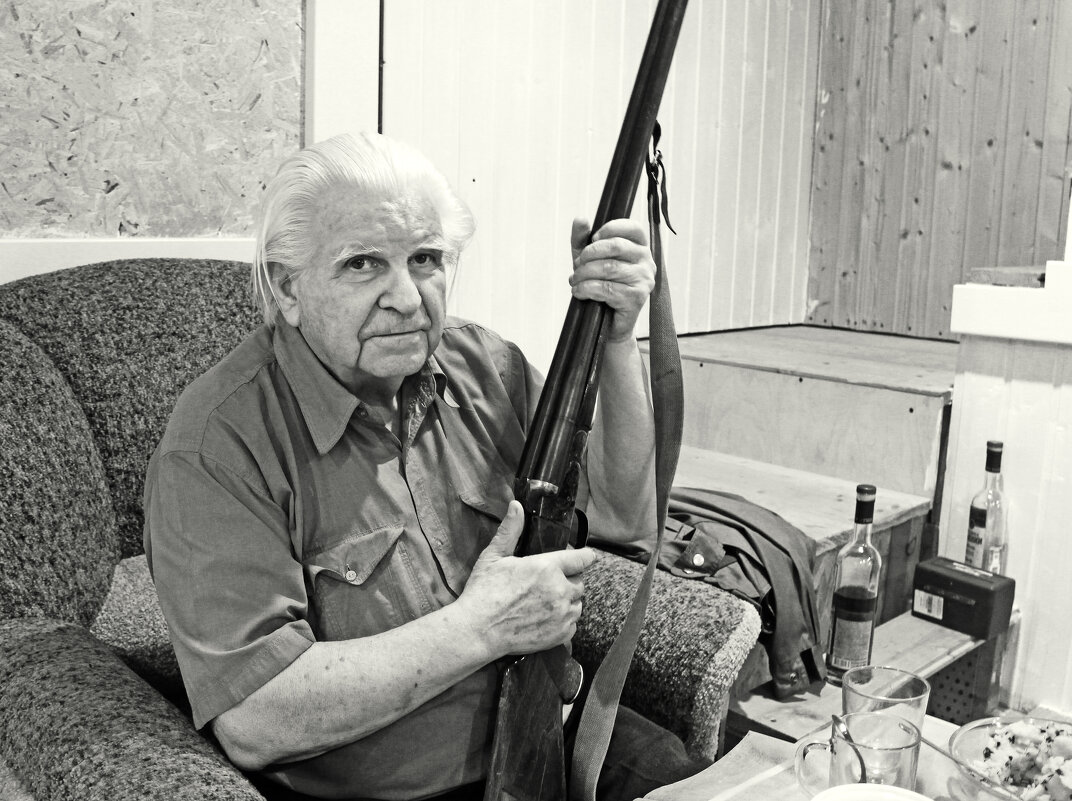 Человек с ружьём - СЮ 