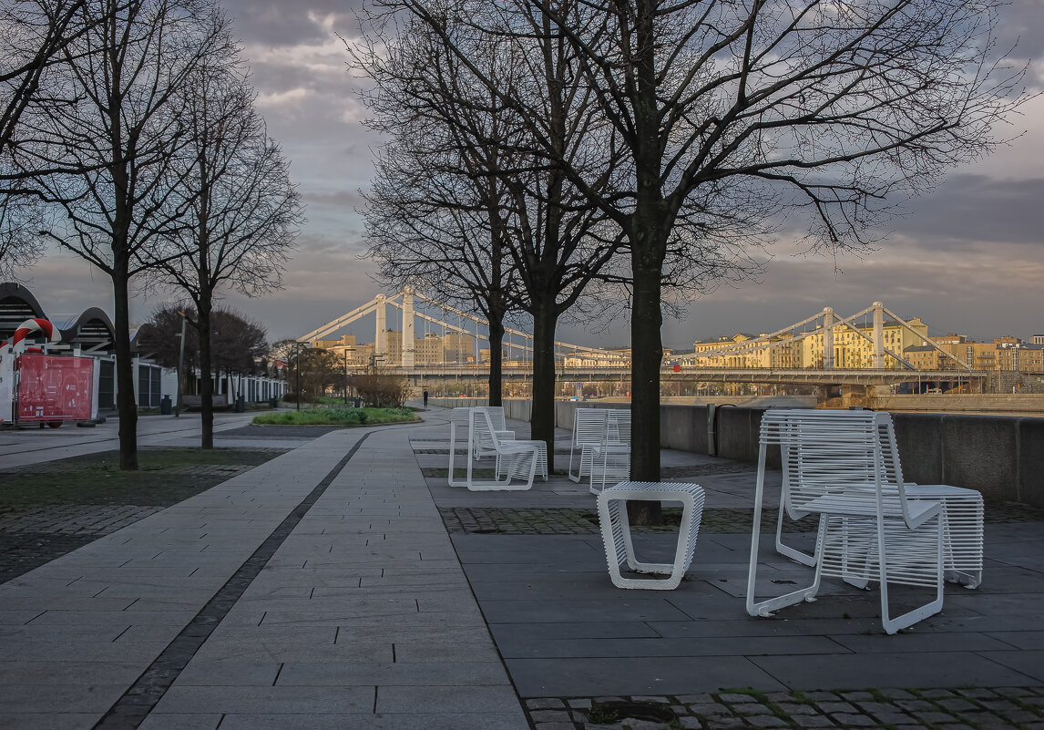 И никого... - Николай 