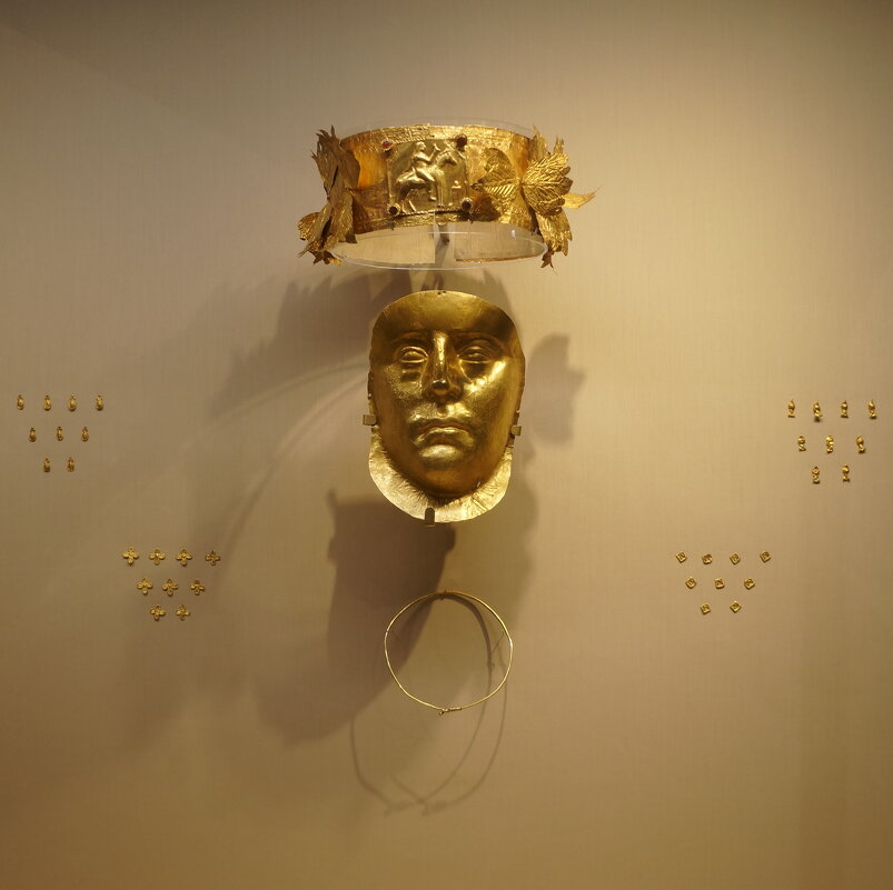 погребальная маска / Боспор / III век - zavitok *