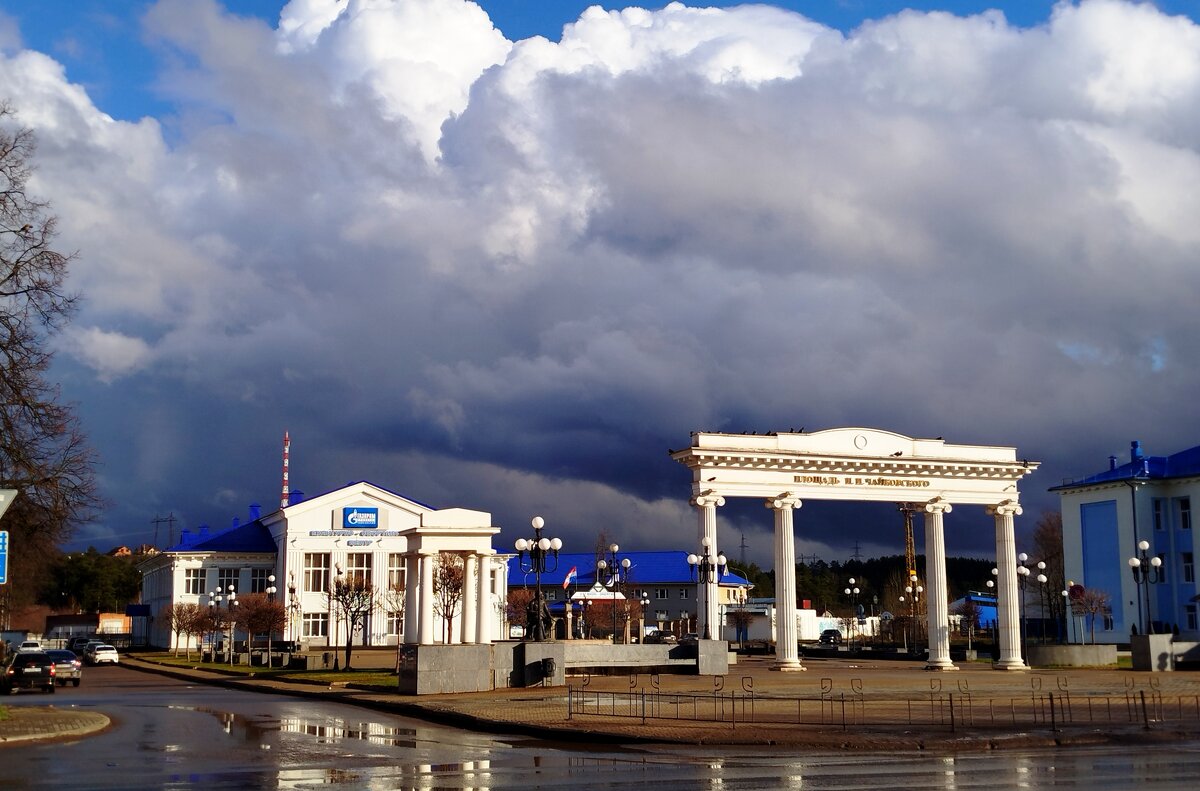 В дождливый весенний день - светлана льдокова