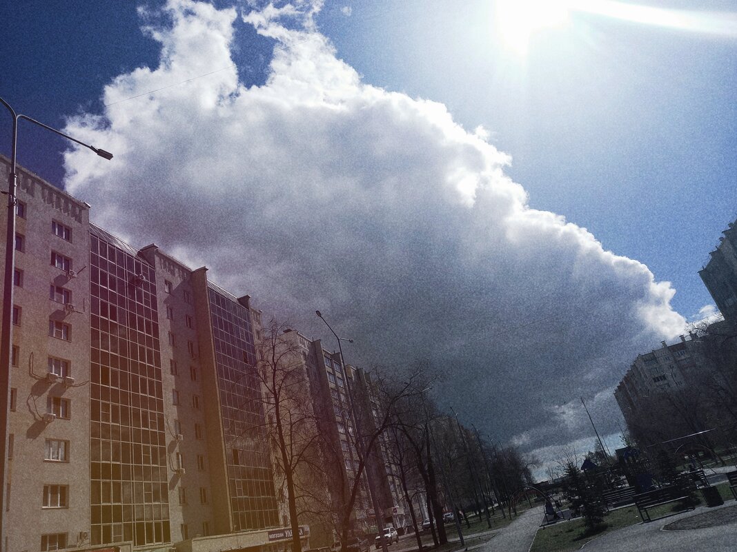 Весенней облачко - Игорь Солдаткин