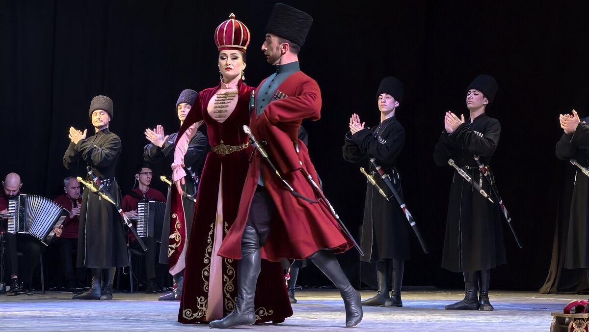 В танце - Мариша Тим