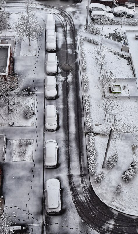 Апрель ты по моему перепутал))) - Юрий Гладилин