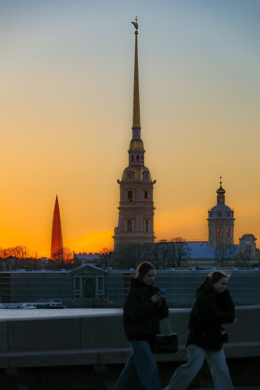 Алая Лахта - Алексей Чуркин