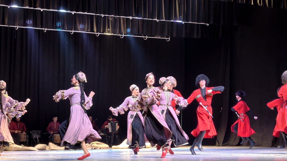 Танец Кавказа - Мариша Тим