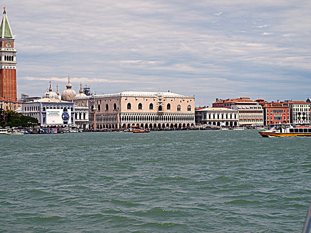 По Венецианскому заливу. - Владимир Драгунский