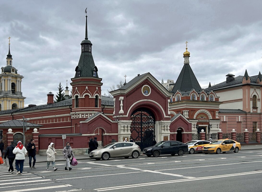 Покровский монастырь - Олег 