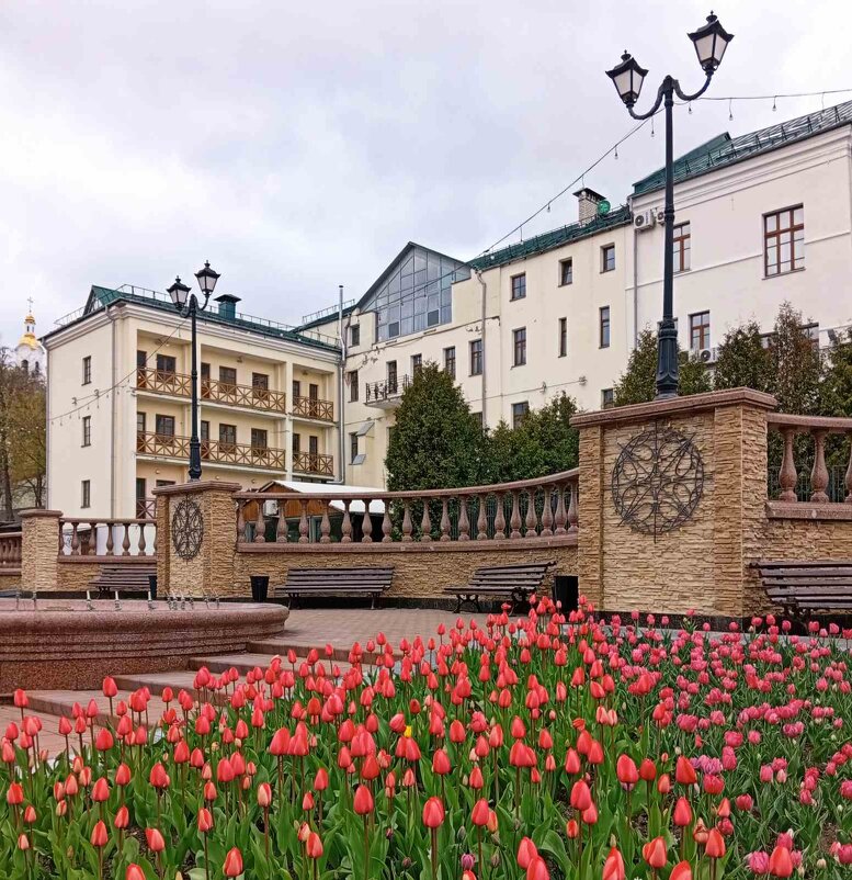 На пороге мая - Галина Бобкина