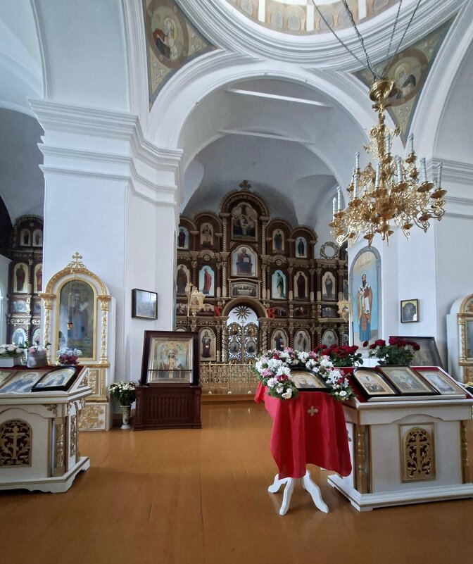 В соборе в честь Вознесения Господня - ИРЭН@ . В соборе в честь Вознесения Господня - ИРЭН@ .
