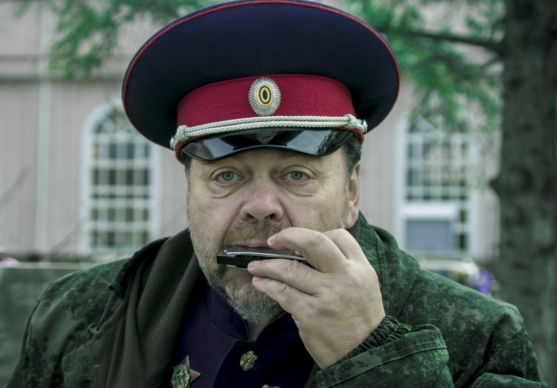 ИЖЕВСК 9 МАЯ - Атаман Андрей Зорин - Владимир Максимов