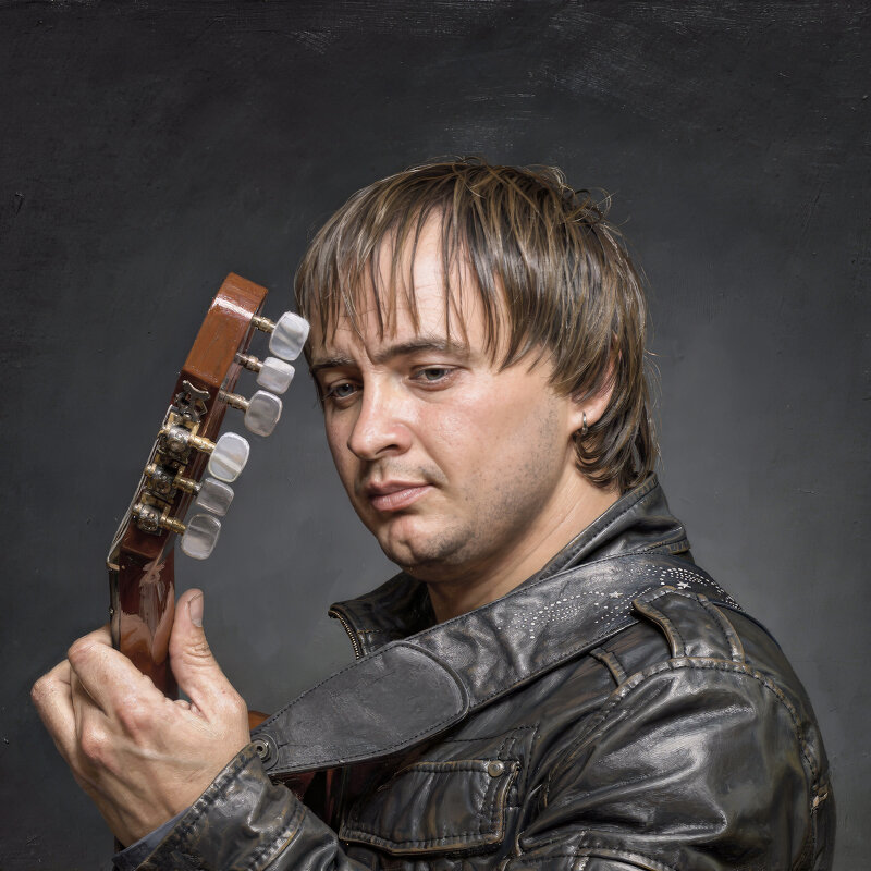 * - Александр Лисовский