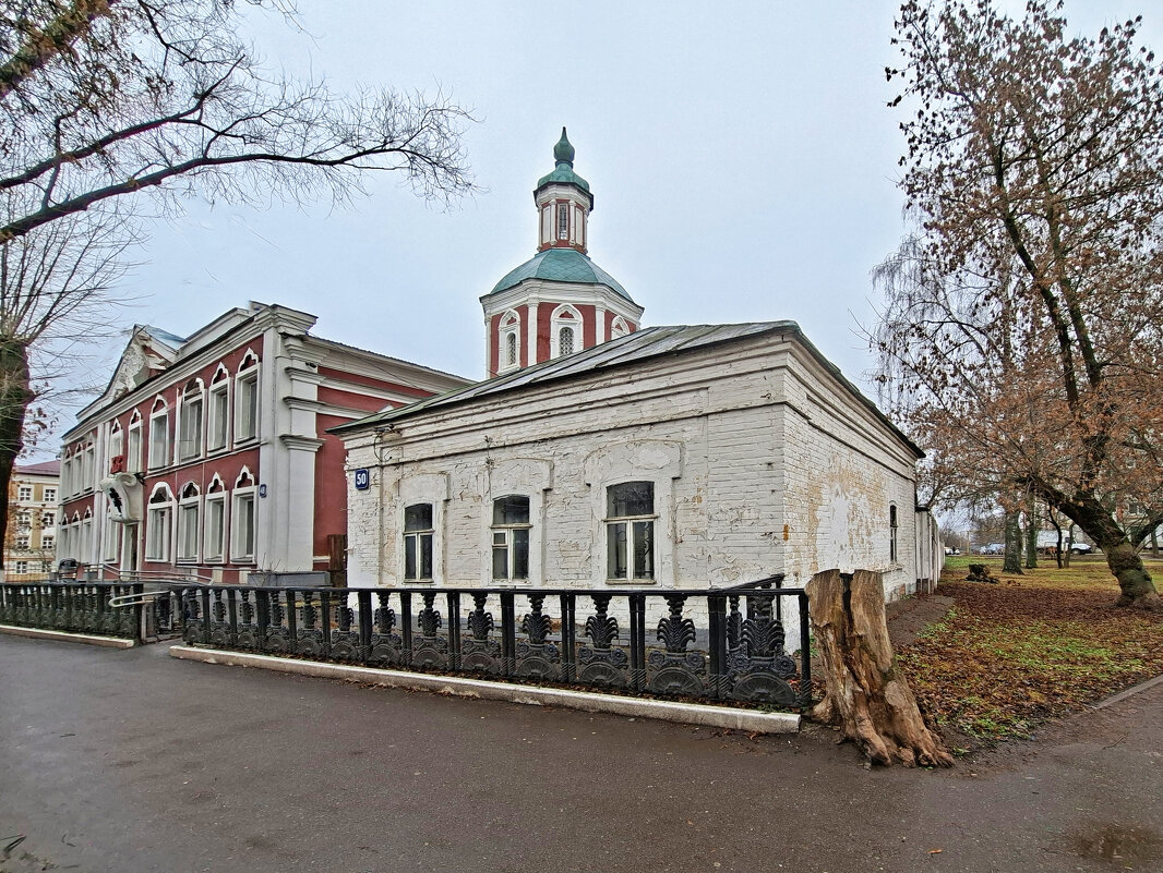Пугачевская палатка у Трехсвятской церкви. - ИРЭН@ .