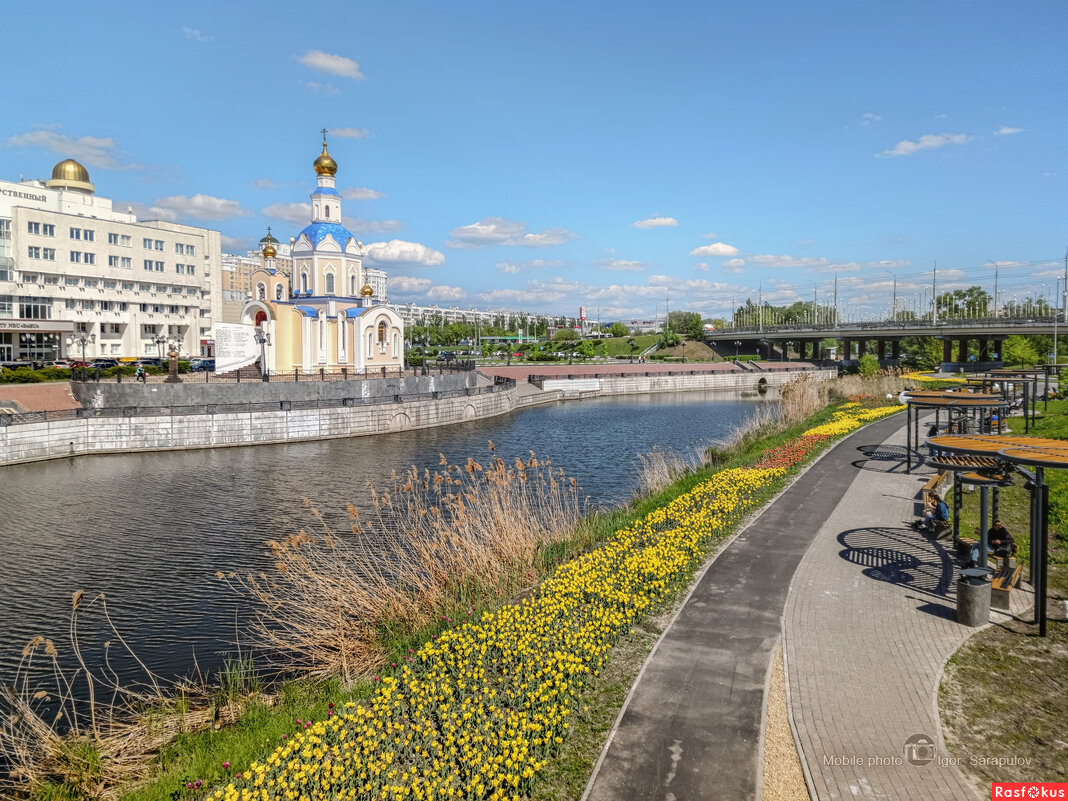 Храм Архангела Гавриила в тёплой весне - Игорь Сарапулов