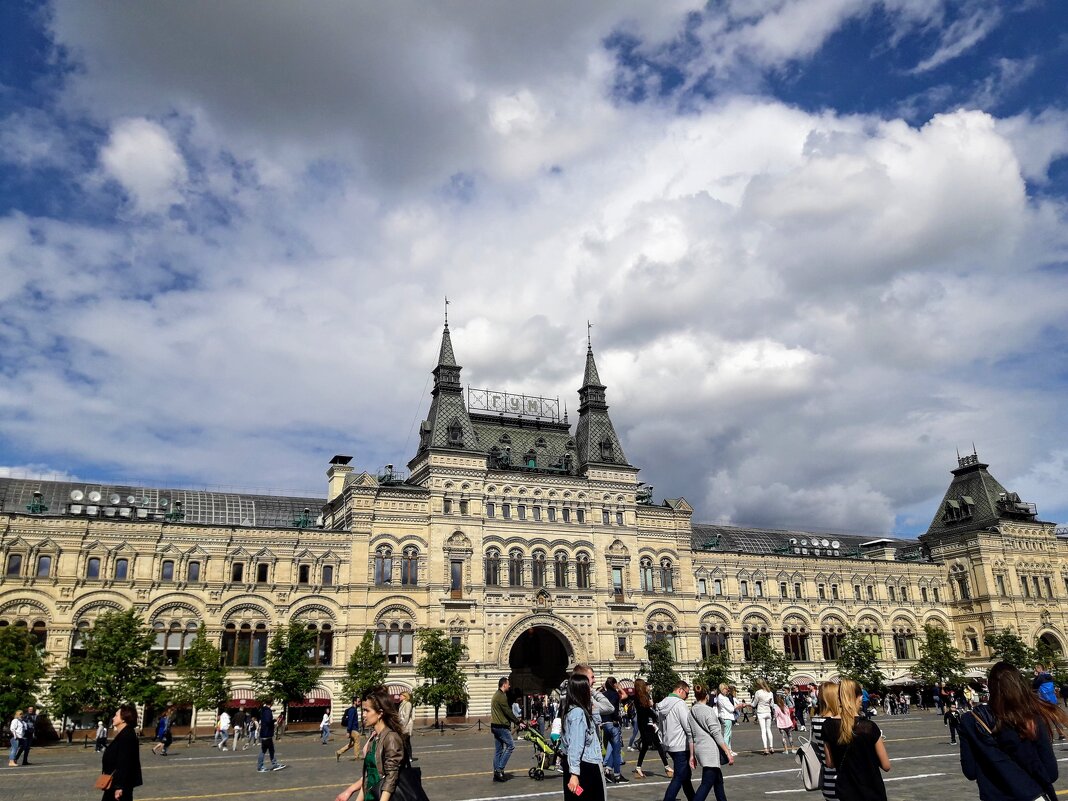 МОСКВА - Tata Wolf